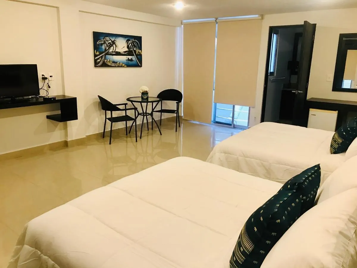 Deluxe Condos 42 Плая-дель-Кармен
