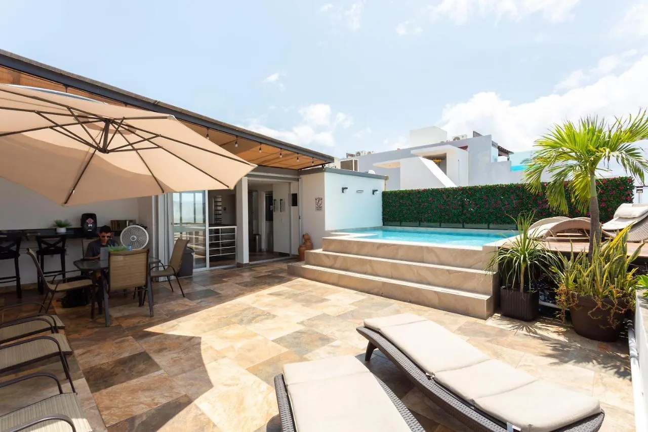 Deluxe Condos 42 Playa del Carmen Alojamento de Acomodação e Pequeno-almoço